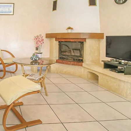 3 Bedroom Lovely Home In La Tranche Sur Mer Сasa de vacaciones