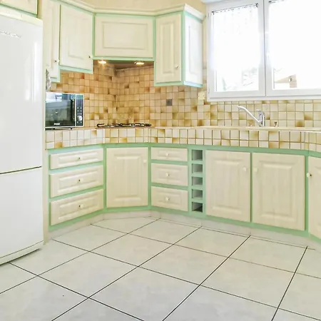 3 Bedroom Lovely Home In La Tranche Sur Mer Сasa de vacaciones La Tranche-sur-Mer